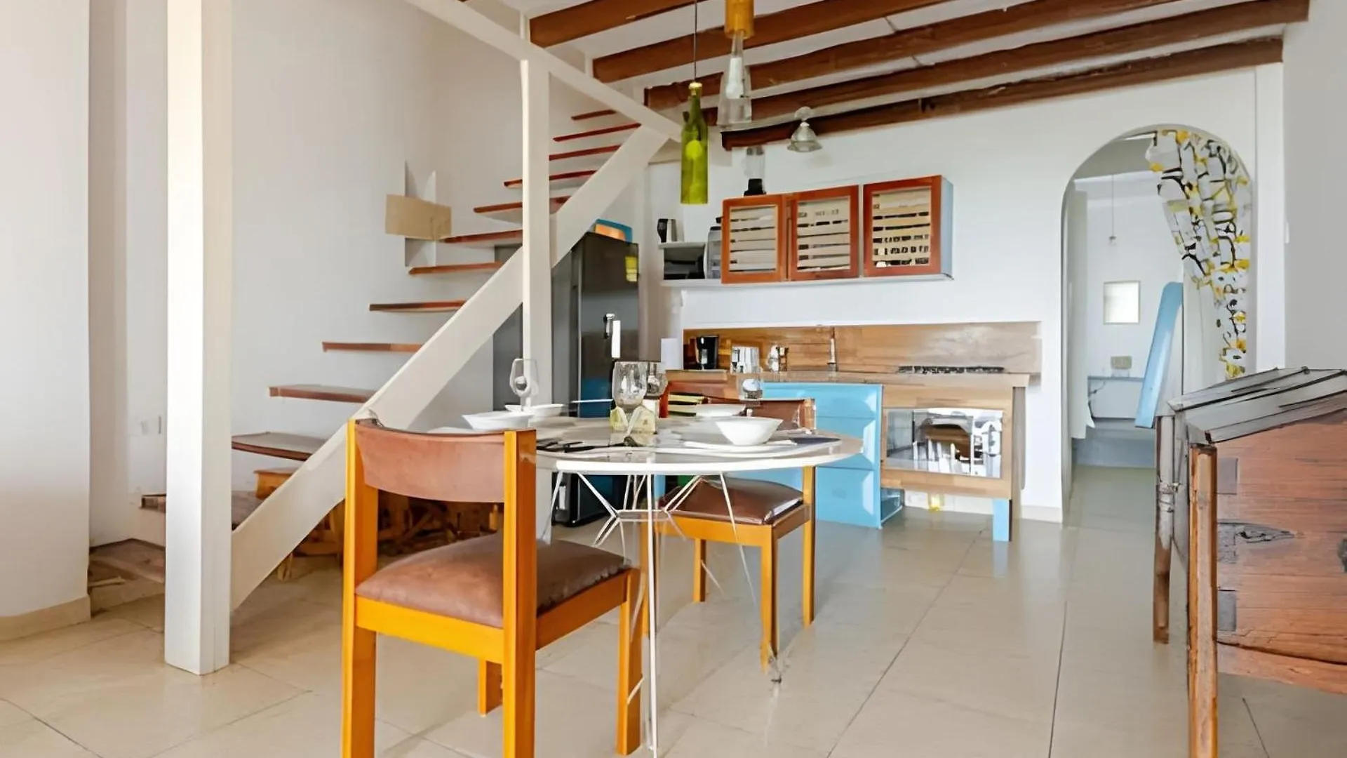 Benedetti: Building In The Historic Center Of Cartagena Apartment Colombia