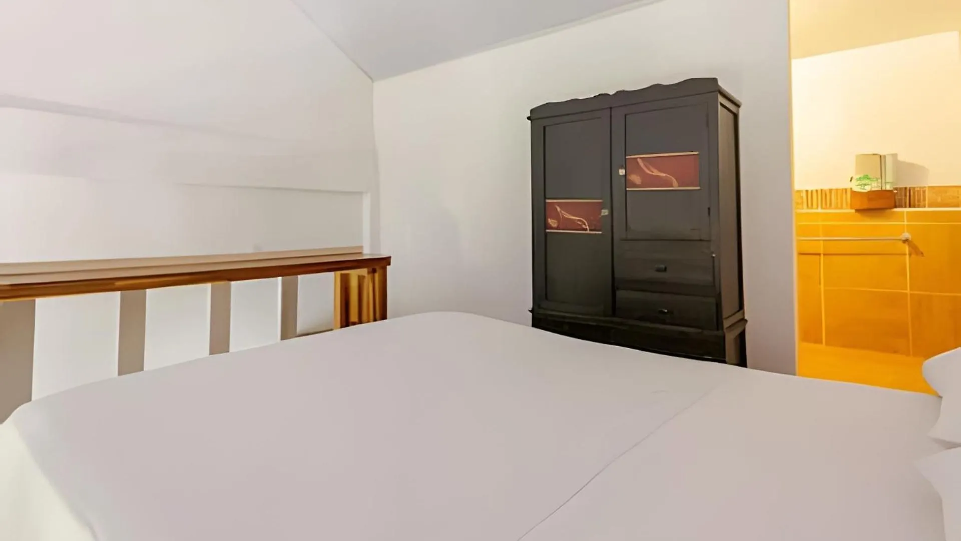 Benedetti: Building In The Historic Center Of Cartagena Apartment Colombia